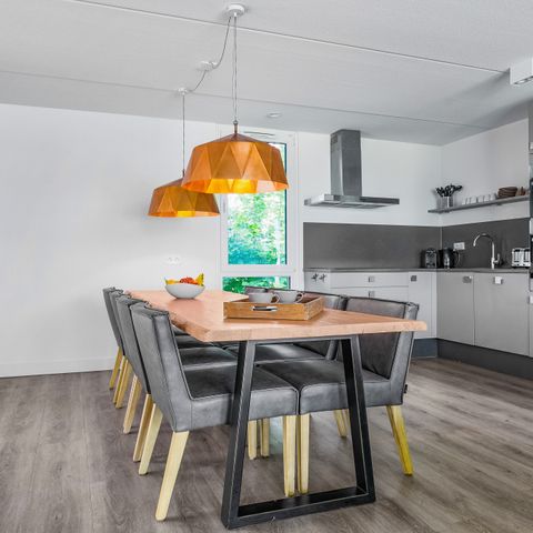 Bungalow 8 persons - 8L