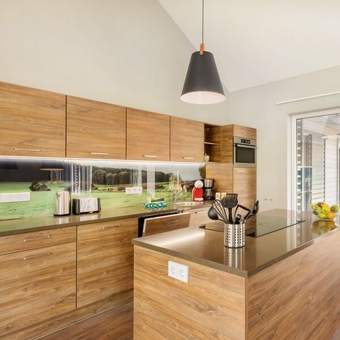 HOUSE 12 people - VIP AG1425