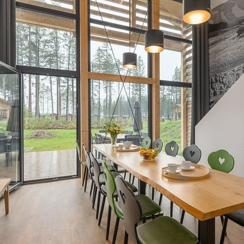 HOUSE 12 people - Exclusive AG1434