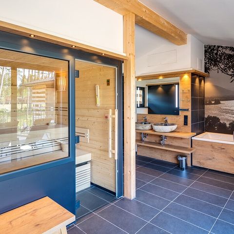 HOUSE 12 people - Wellness Exclusive AG1444