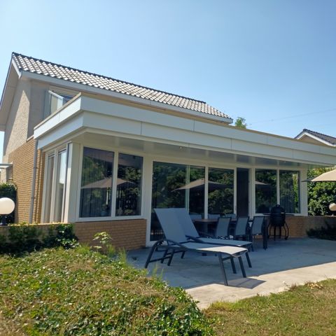 House 4 persons - VIP Waterview | 2-4 persons
