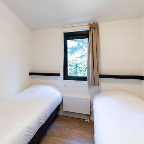 BUNGALOW 4 people - Forest Lodge 55 Eco with hot tub or Jacuzzi and sauna