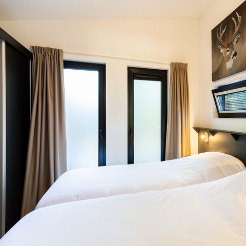 BUNGALOW 4 people - Forest Lodge 55 Eco with hot tub or Jacuzzi and sauna