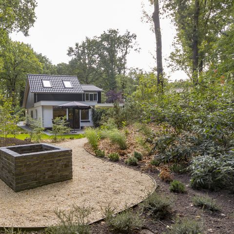 BUNGALOW 6 people - with hot tub or Jacuzzi and sauna