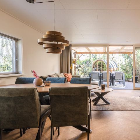 BUNGALOW 6 people - Forest Eco with hot tub and sauna