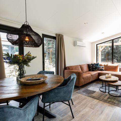 Bungalow 4 persons - Birch Lodge Eco with hot tub
