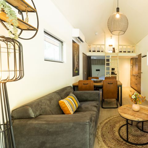 Bungalow 4 persons - Tiny Lodge Eco with hot tub