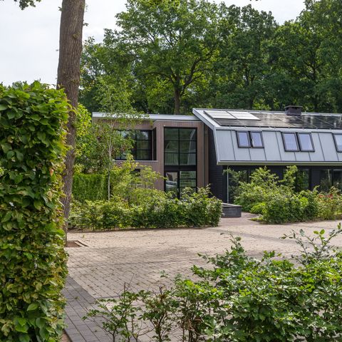 Group accommodation 20 persons - Het Boshuys with hot tub & sauna