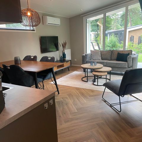 Bungalow 4 persons - Veluwe Lodge with hot tub and sauna