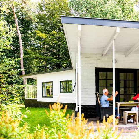 BUNGALOW 2 people - Monumental with hot tub