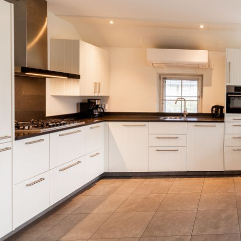 HOUSE 6 people - Beukelaer XL Wellness