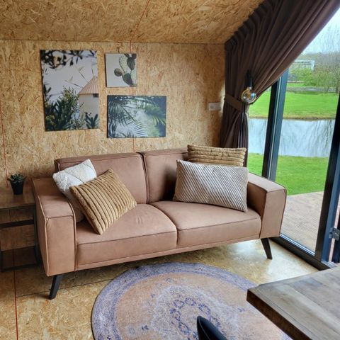 UNUSUAL ACCOMMODATION 4 people - Solo Retreat