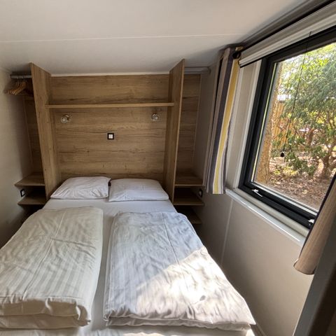 UNUSUAL ACCOMMODATION 4 people