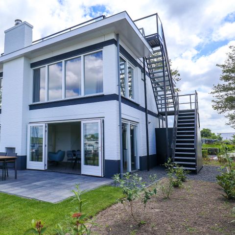 VILLA 8 people - villa Meerzicht