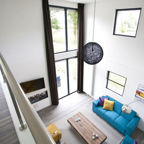 Group accommodation 10 persons - Cube Magnifique