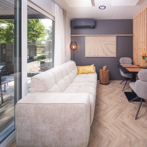 UNUSUAL ACCOMMODATION 2 people