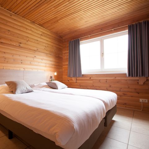 BUNGALOW 12 people - 12C