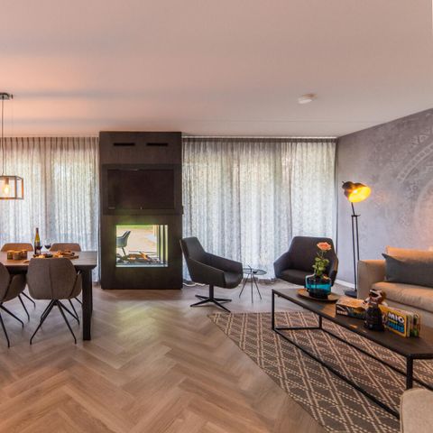Villa 8 persons - Prinsenvilla Wellness Waterkant