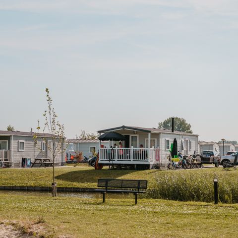 Mobile home 4 persons - with waterside terrace