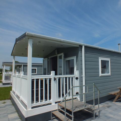 MOBILE HOME 4 people - with non-waterfront terrace