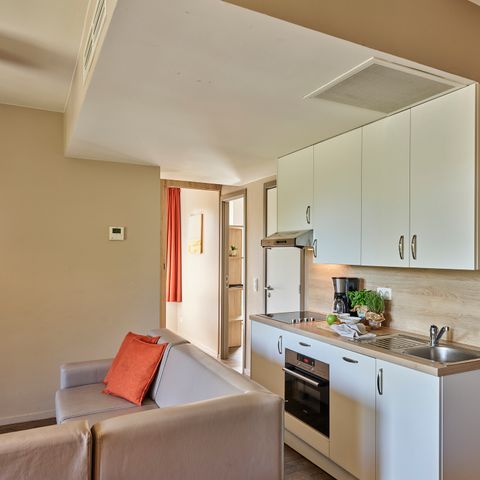 APARTMENT 8 people - Spacious suite