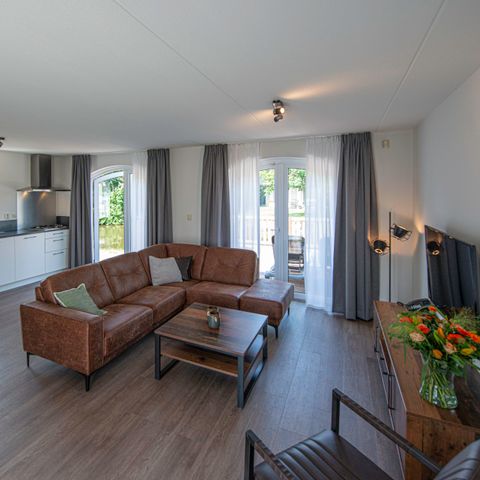 HOUSE 4 people - Castello Restyled