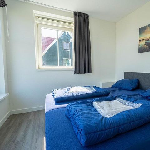 Group accommodation 12 persons - Markermeer