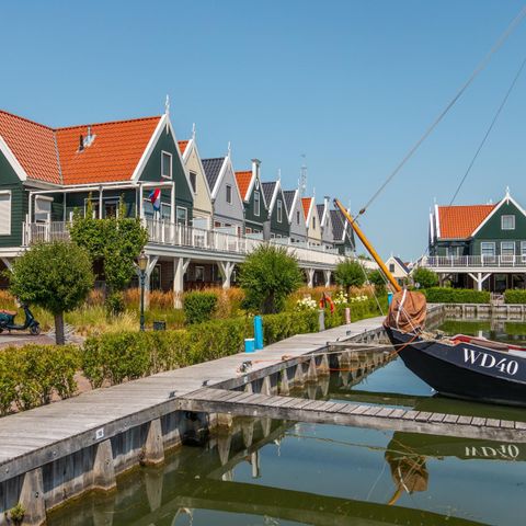 APARTMENT 8 people - South Sea