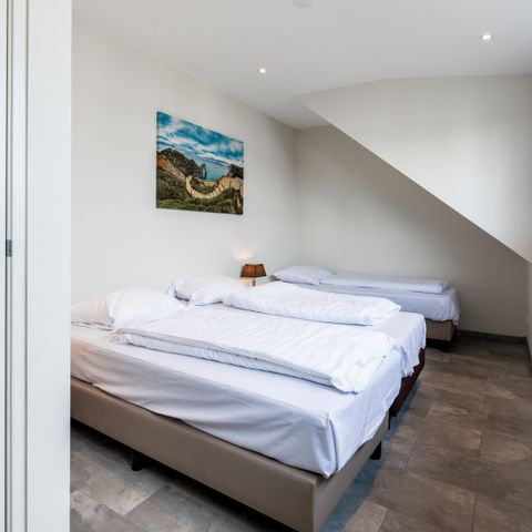 Group accommodation 12 persons