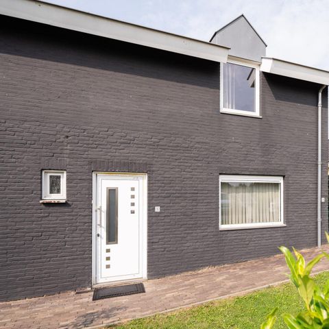 HOUSE 10 people - Group accommodation 18 + 2