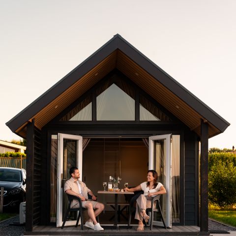 Tiny house 4 persons - Mountain Lodge - Hot tub