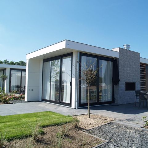 HOUSE 6 people - Pavilion 4+2