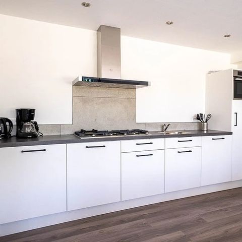 HOUSE 12 people - The Ral