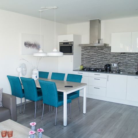 HOUSE 6 people - Pavilion Waterfront 4+2