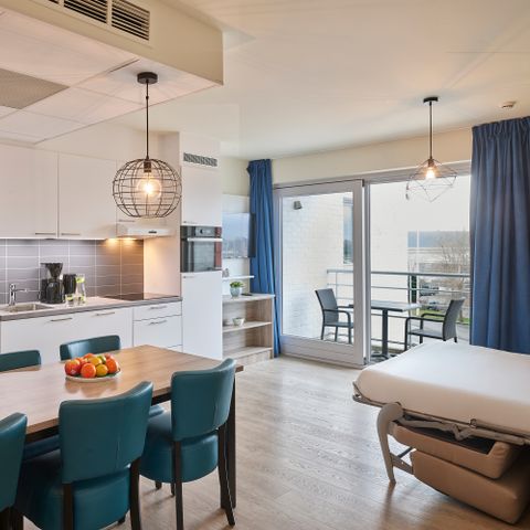 APARTMENT 6 people - Spacious suite