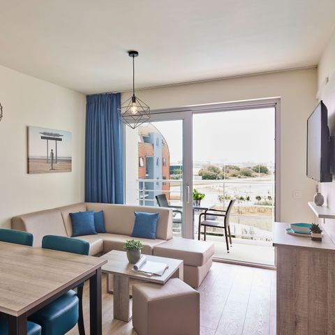 APARTMENT 6 people - Spacious suite