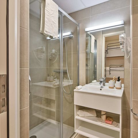 APARTMENT 5 people - Cosy Suite | 3 Sleeping areas