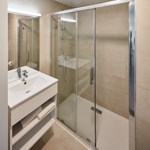 APARTMENT 6 people - Comfort Suite Balcony | 3 bedrooms - 2 double beds - 1 bunk bed