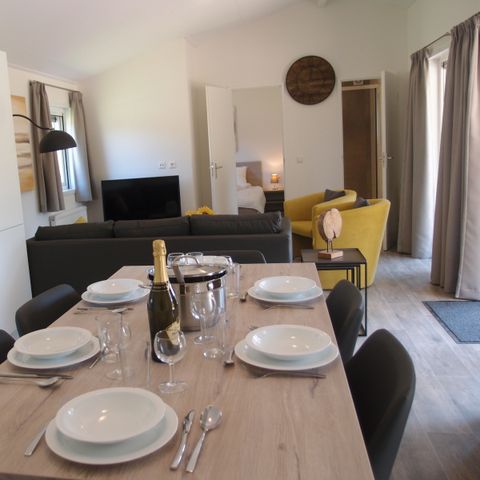 MOBILE HOME 6 people - Carp