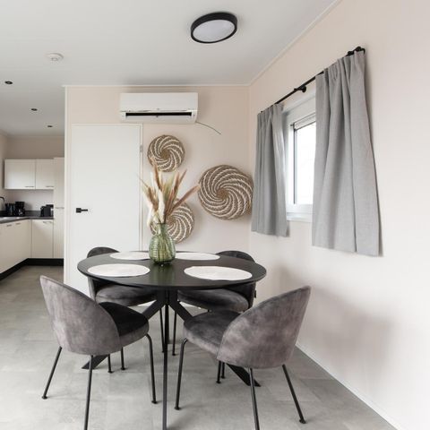 Lodge 4 persons - Wood (44 m²) - With air conditioning