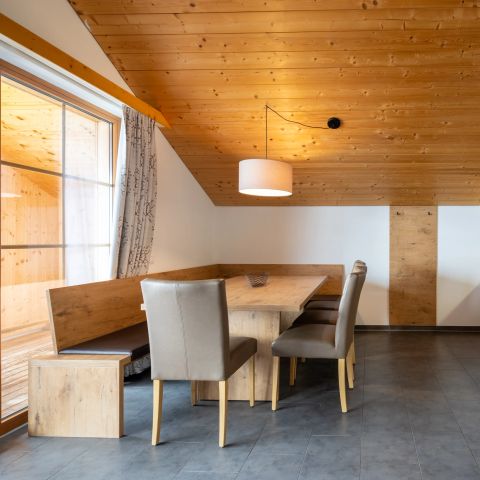 APARTMENT 8 people - 8L