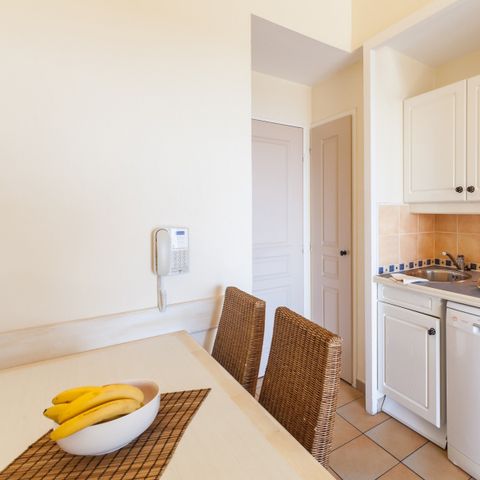 Apartment 4 persons - 1 sleeping area - Terrace or balcony - Air-conditioned