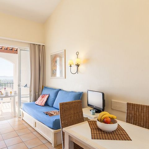 Apartment 4 persons - - 1 sleeping alcove - Terrace or balcony - Sea view