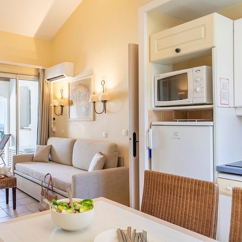 Apartment 6 persons - Flat for 6 people-1 bedroom+1 sleeping area-Terrace or balcony-Sea view-Climatised