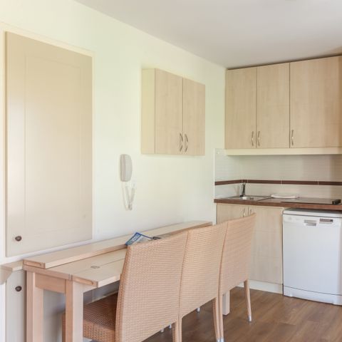 APARTMENT 5 people - 1 bedroom - Terrace - Air-conditioned - Sea view