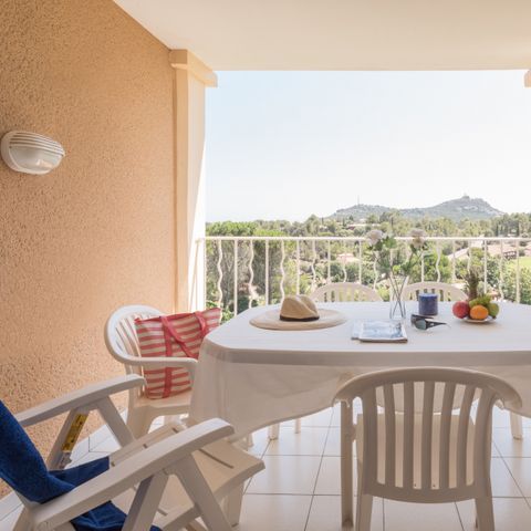 APARTMENT 5 people - 1 bedroom - Terrace - Air-conditioned