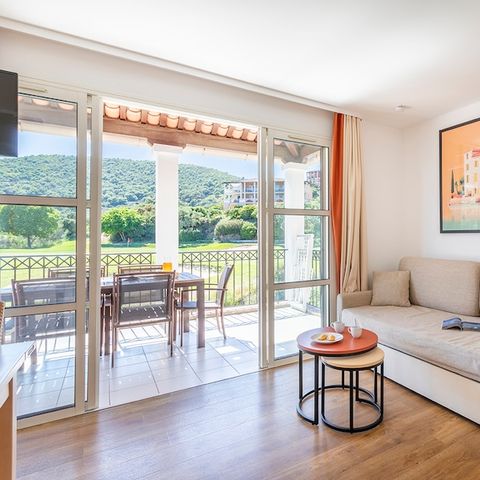 APARTMENT 7 people - - 1 bedroom + 1 sleeping alcove - Terrace