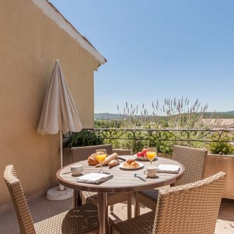 Apartment 5 persons - Flat 5 people - 1 bedroom - Balcony - Quartier du Lac (PO25P)