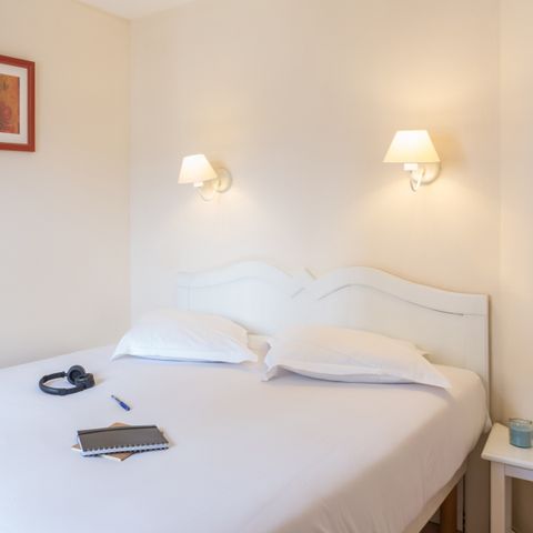 Apartment 6 persons - - 1 bedroom + 1 sleeping alcove - Balcony