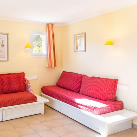 Apartment 7 persons - - 1 bedroom + 1 sleeping alcove - Balcony
